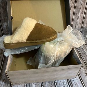 Bearpaw Mackenzie Faux Fur Lined Suede Slippers.